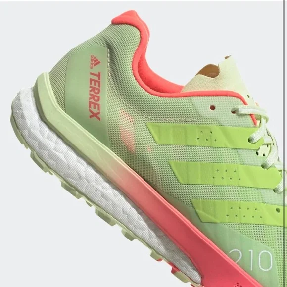 TERREX SPEED ULTRA
TRAIL RUNNING - Picture 3 of 15